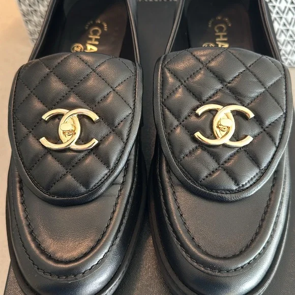 Chanel Turnlock Loafers - Picture 7 of 12